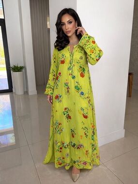 Luxury Yellow Floral Kaftan Maxi Dress NWT | Boho Resort Wear | Elegant Caftan